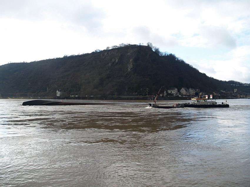 Schiff gesunken St Goarhausen Loreley P188.jpg